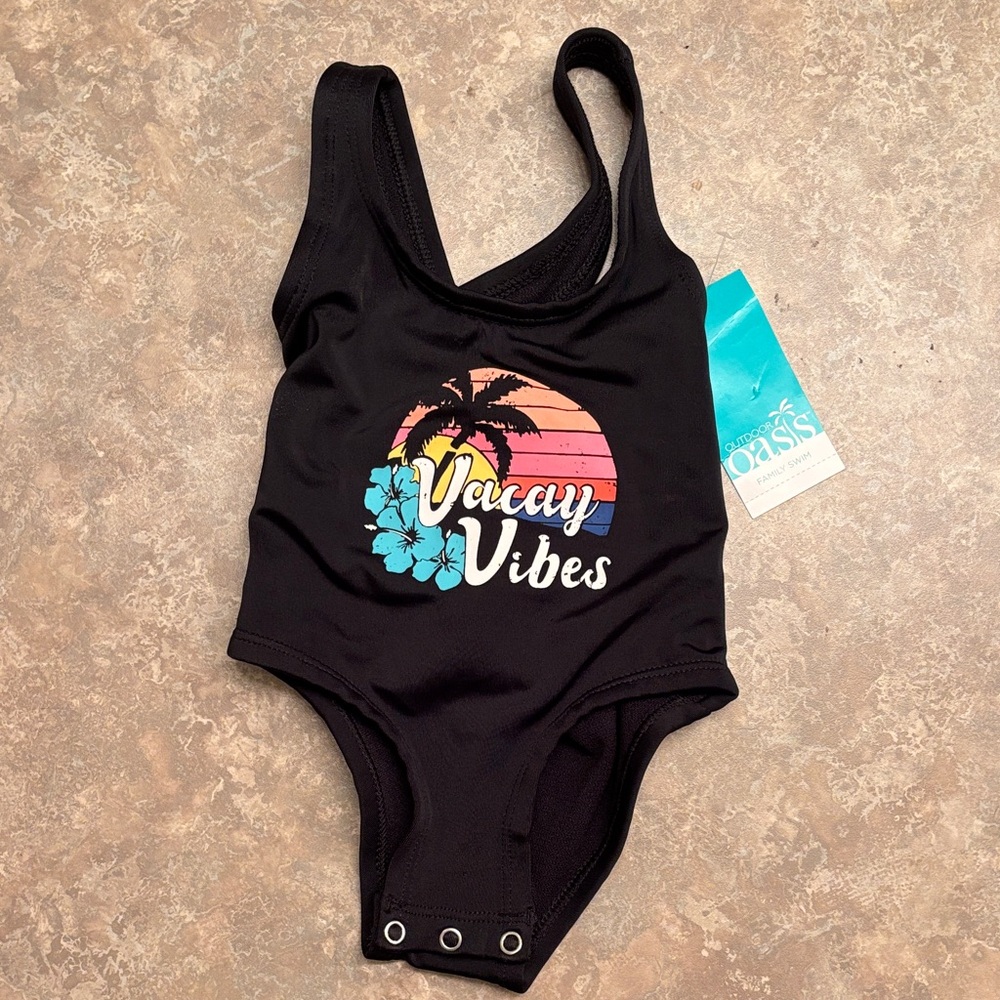 NWT Black 'Vacay Vibes' Infant One Piece